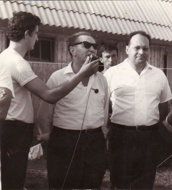 Držanje mikrofona na Šoderici 1963. godine, snimio Vladimir Kuzel