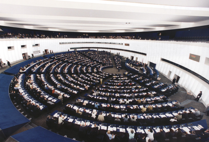 Borba za stolice u Europskom parlamentu // ilustracija