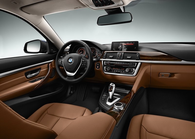 BMW serije 4 Coupe (2014) interijer