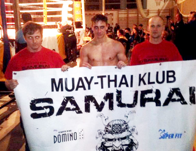Nikola Bos (u sredini) i trener Vinko Peharda (desno) // Foto: KTB Samurai