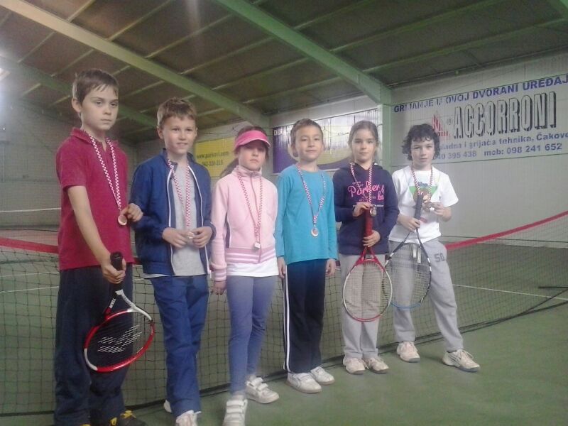 Djeca do osam godina iz TK Koprivnica na turniru u Varaždinu // Foto: TK Koprivnica