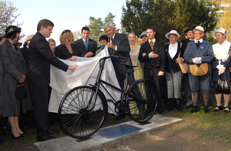 Završen muzej bicikala na otvorenom