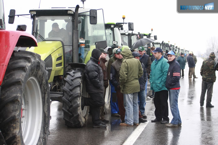 prosvjed poljoprivrednika blokada