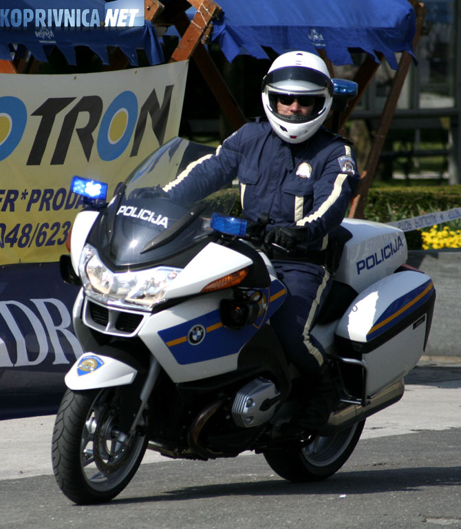 Ilustracija; prometni policajac; Foto: Ivan Brkić