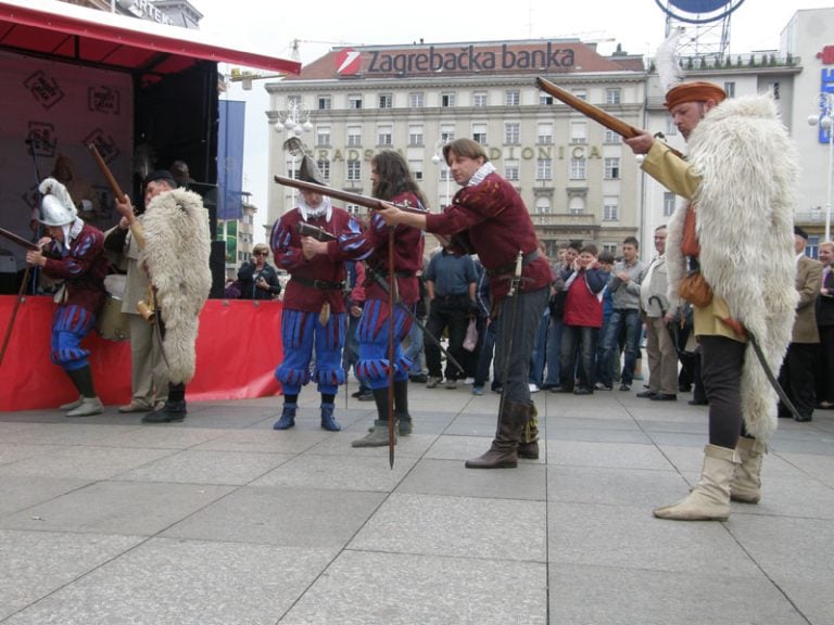 Koprivničanci predstavljaju svoju tradiciju na Markovom sajmu u Zagrebu