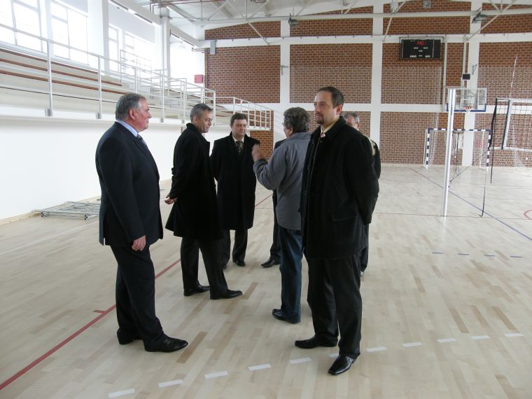 Župan Darko Koren obišao radove na športskoj dvorani u Đurđevcu