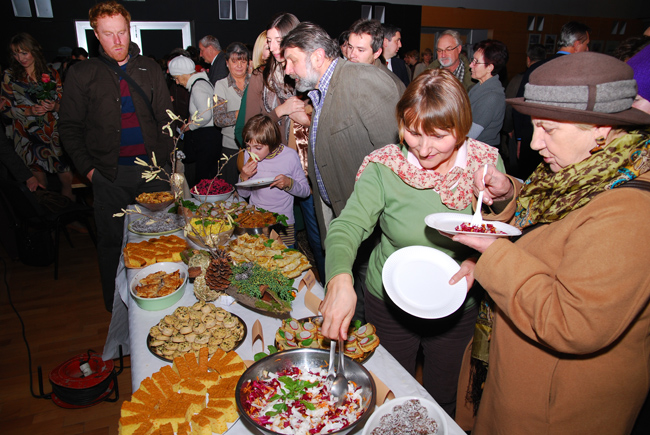 U kuharici se nalaze tradicionalna jela / Foto: Zlatko Moškon
