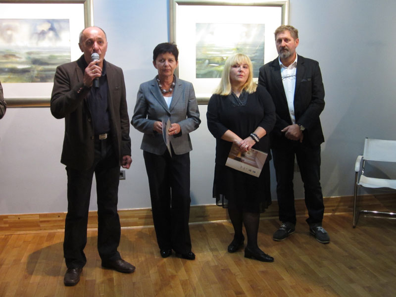 Marijan Špoljar, Vesna Želježnjak, Draženka Jalšić Ernečić i Ivan Andrašić na otvorenju izložbe u Galeriji Koprivnica
