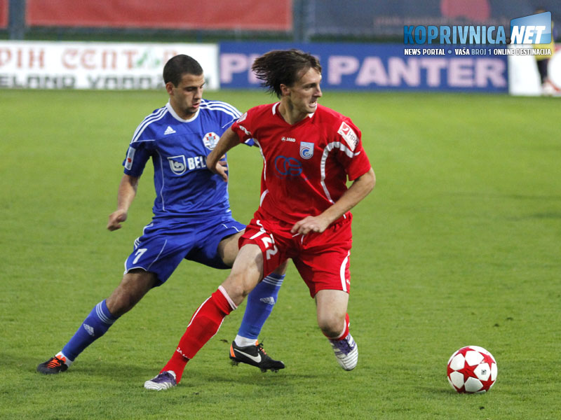 Dario Čanađija (lijevo) na utakmici Slavena Belupa i Cibalije // Foto: Koprivnica.net