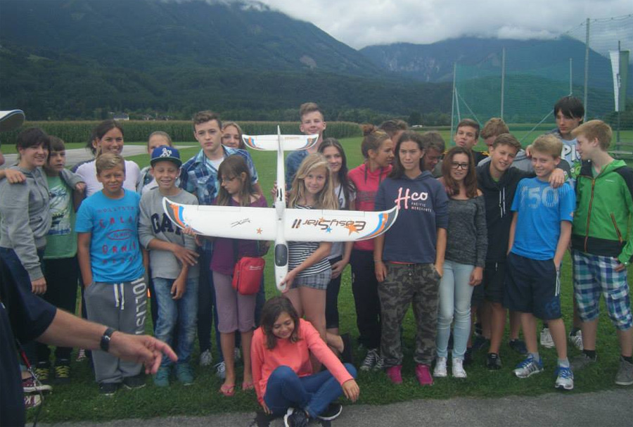 Sudionici kampa u Austriji // Foto: www.kckzz.hr