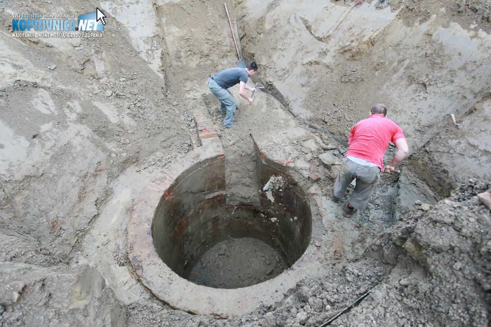Koprivnički arheolozi istražuju rupu na Sajmištu