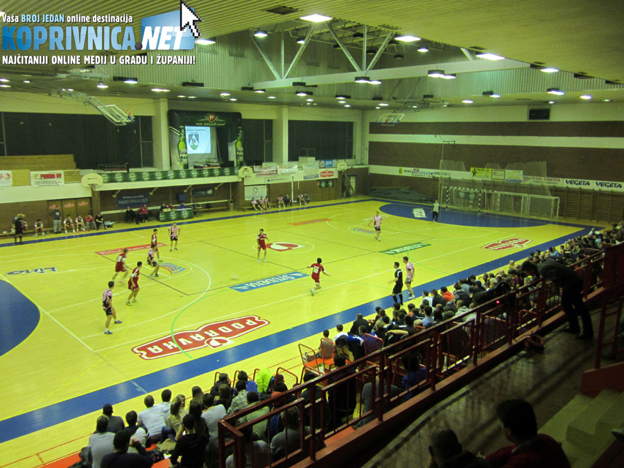 Utakmice Pan Zimske lige igraju se u Sportskoj dvorani Srednje škole Koprivnica, na slici detalj iz Superfinala prošle sezone