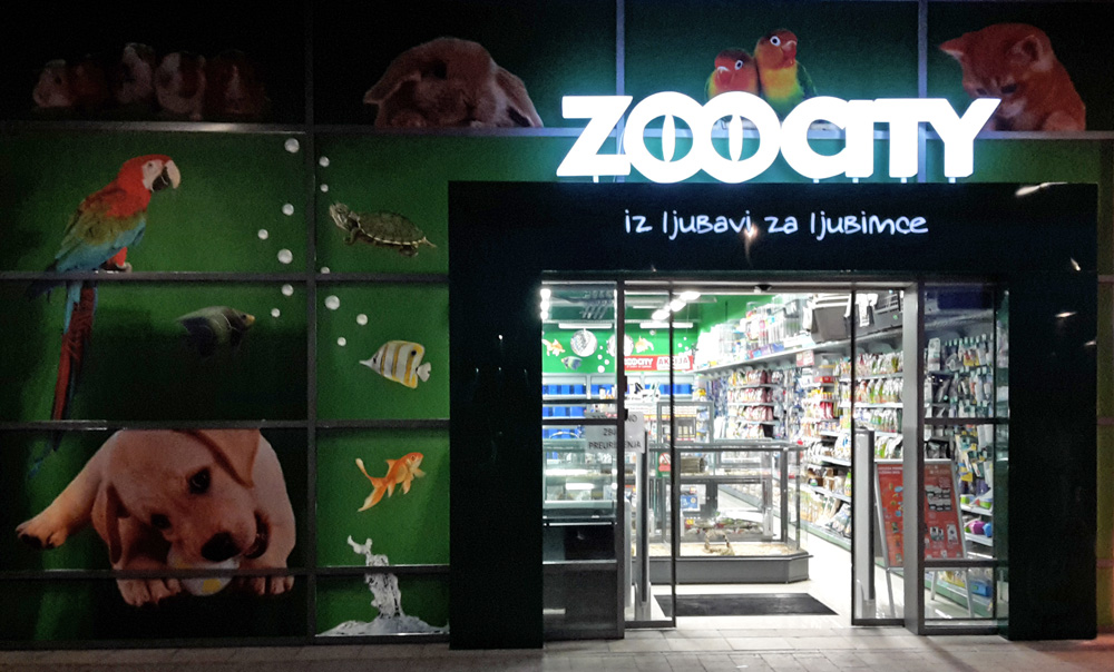 ZOO CITY po noći