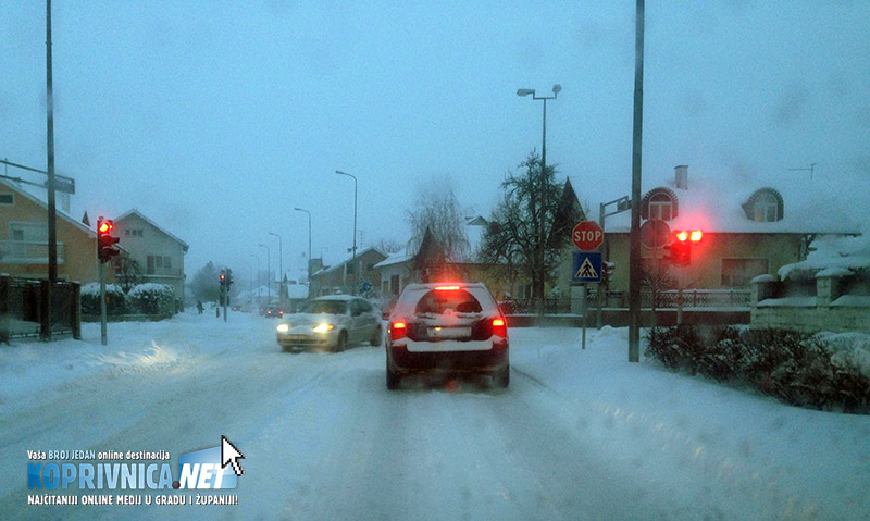 Snježni uvjeti na koprivničkim prometnicama // Foto: Koprivnica.net