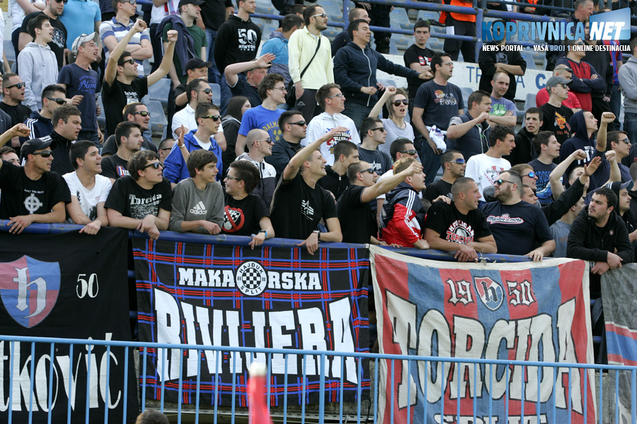 Navijači Hajduka u velikom broju su podržali svoju momčad u Koprivnici // Foto: Koprivnica.net