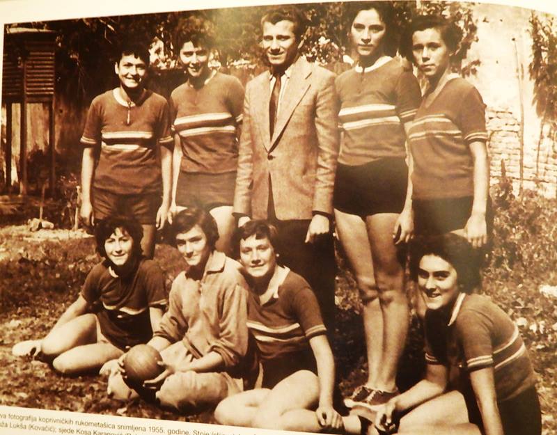 Prva ekipa koprivničkih rukometašica 1955. godine // Foto: Arhiva RK Podravka