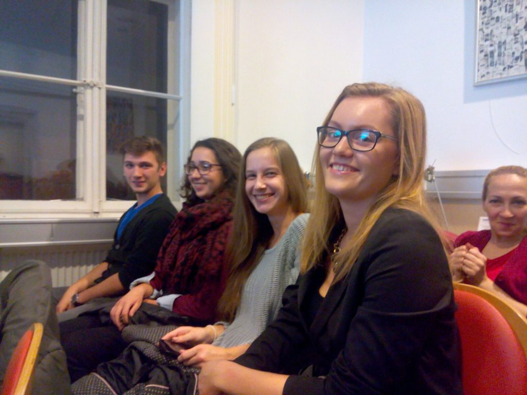 Dominik, Paula, Dora i Magdalena sudjelovali su u debati // Foto: GFG