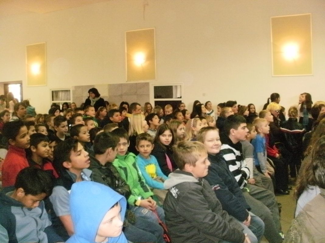Učenici uživali u bogatom programu // Foto: OŠ Andrije Palmovića