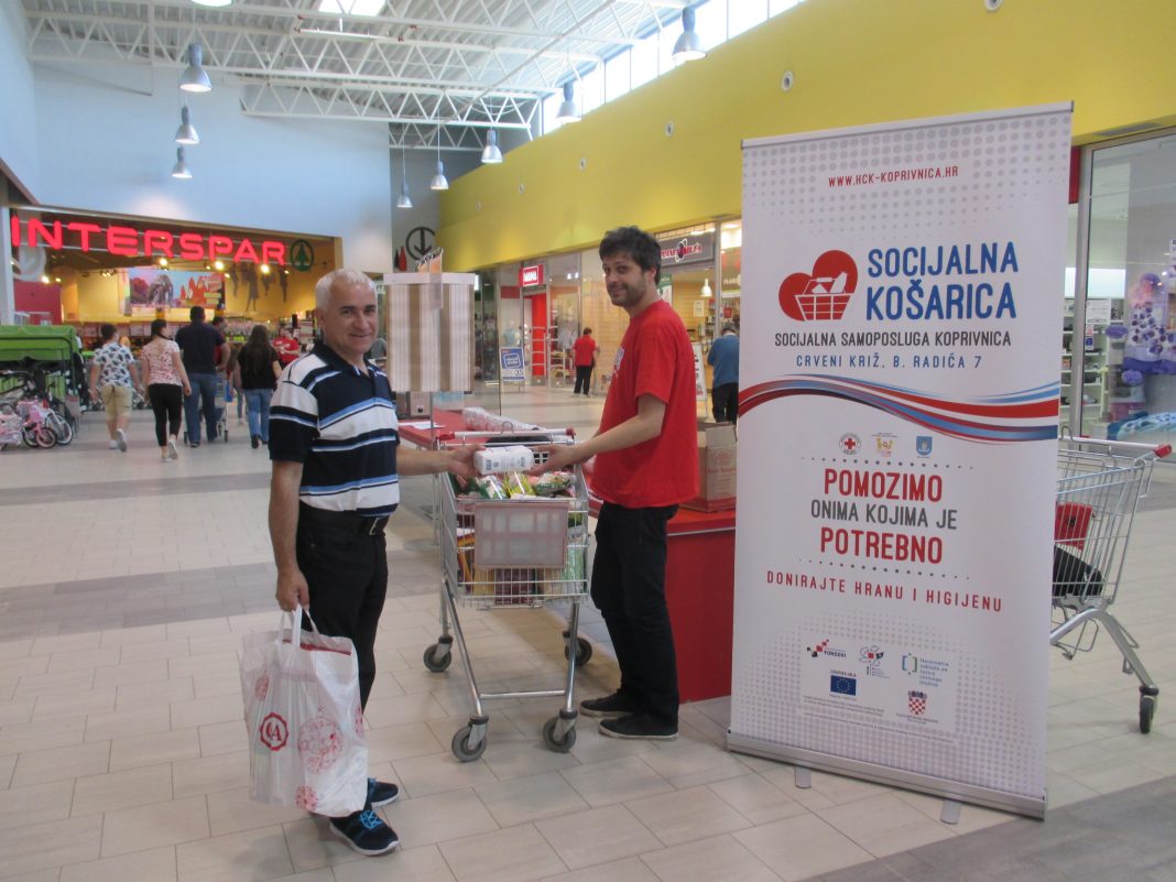 Prikupljanje donacija // Foto: GD CK Koprivnica