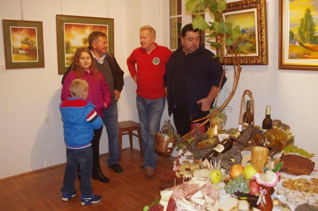 FOTO U galeriji u Molvama otvorena izložba Molvarska jesen