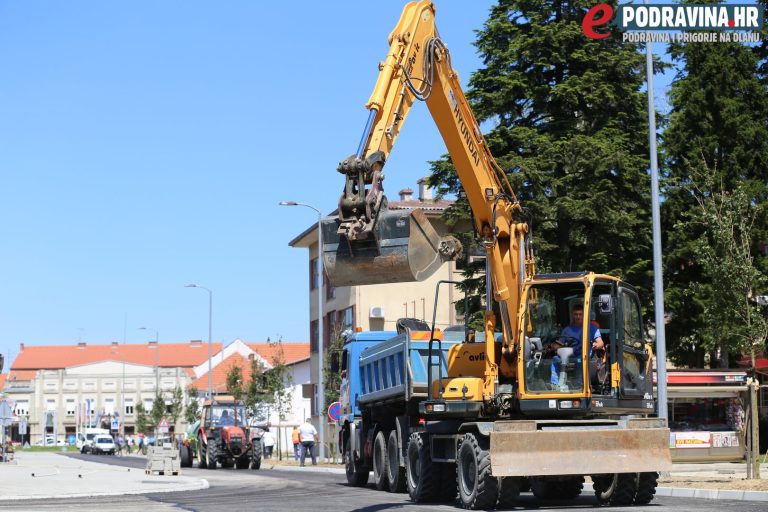 Poduzetnik iz Reke podizao keš s računa tvrtke i pravio se da kupuje bagere, a zapravo….