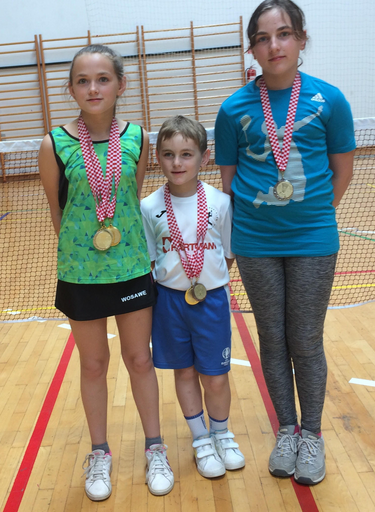 Lovro, Nika i Anja Matovina osvojili nove medalje u Novskoj
