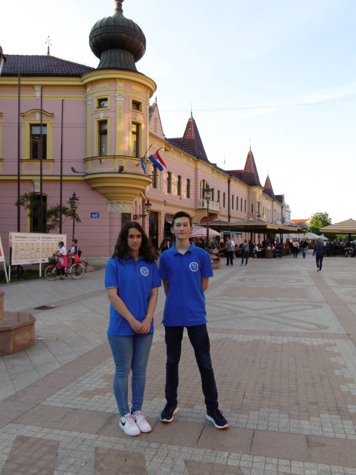 Koprivnički gimnazijalci Luka List i Monika Ranilović postigli odlične rezultate iz kemije i fizike