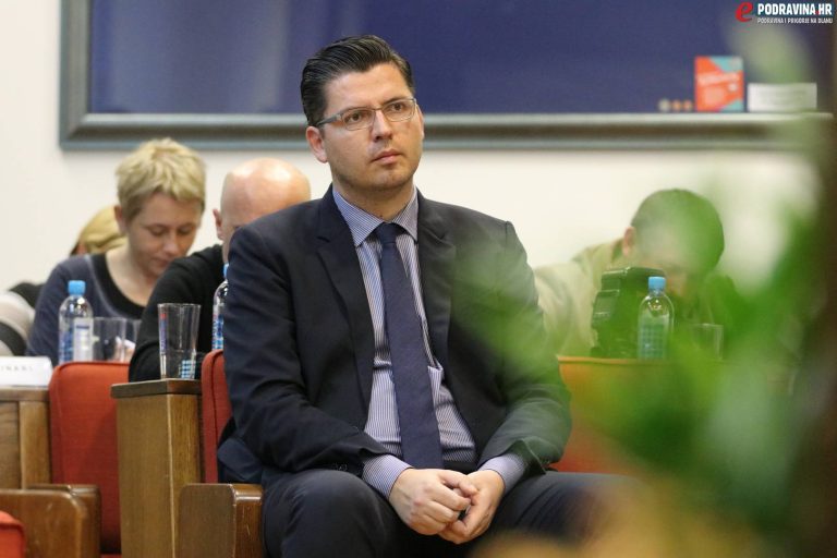 Podignuta optužnica protiv Jozinovića zbog isplate 1,47 milijuna kuna i krivotvorenja diplome