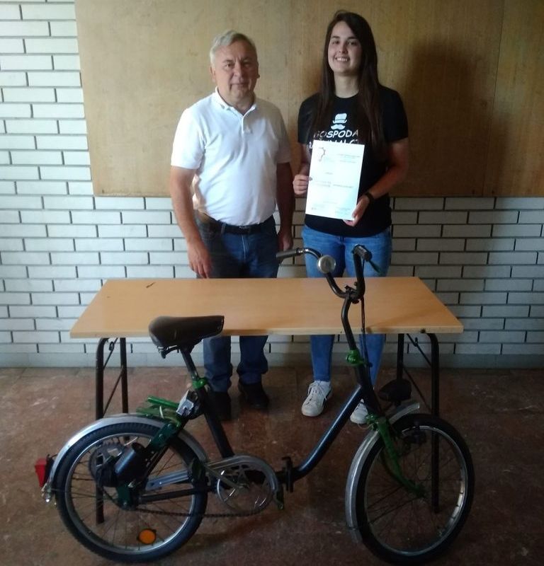 Električni bicikl učenica Monika Golubić mentor Davor Čižmešinkin