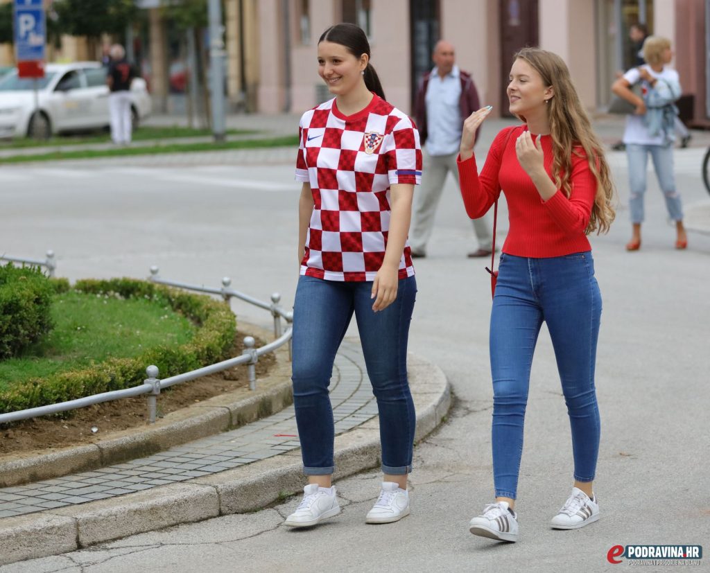 Hrvatska - Engleska Svjetsko prvenstvo Zrinski trg Kprivnica
