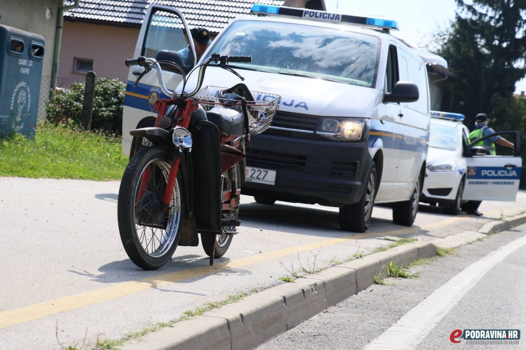 Prometna moped policija