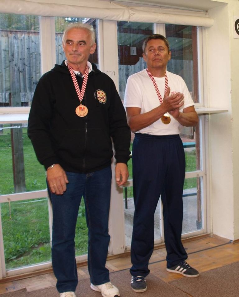 FOTO Podravkin Željko Ivačić osvojio srebro na veteranskom Prvenstvu Hrvatske u gađanju serijskom zračnom puškom