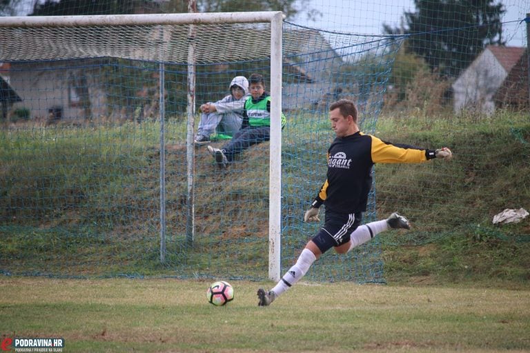 Molvarska Mladost dovela pojačanje, na gol staje Balala