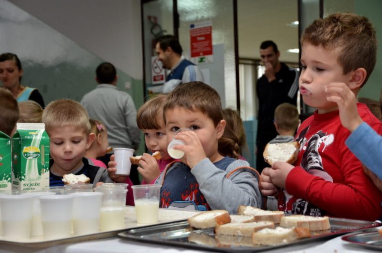 Đurđevac i osnovna škola osigurali obroke za djecu u riziku od siromaštva