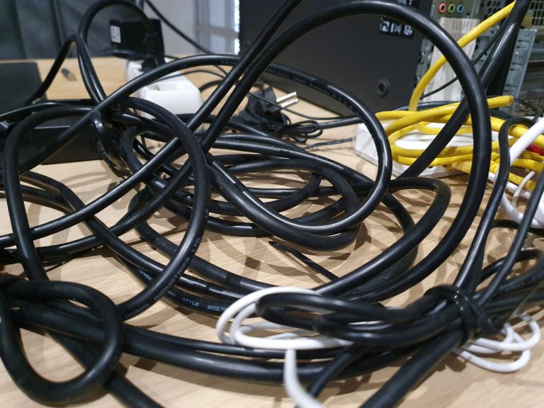 Iz improviziranog skladišta ukradeni kablovi vrijedni više tisuća kuna