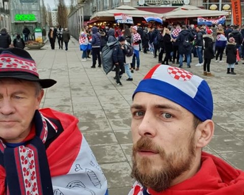 FOTO Koprivničanci otišli u daleki Stockholm navijati za naše Kauboje!