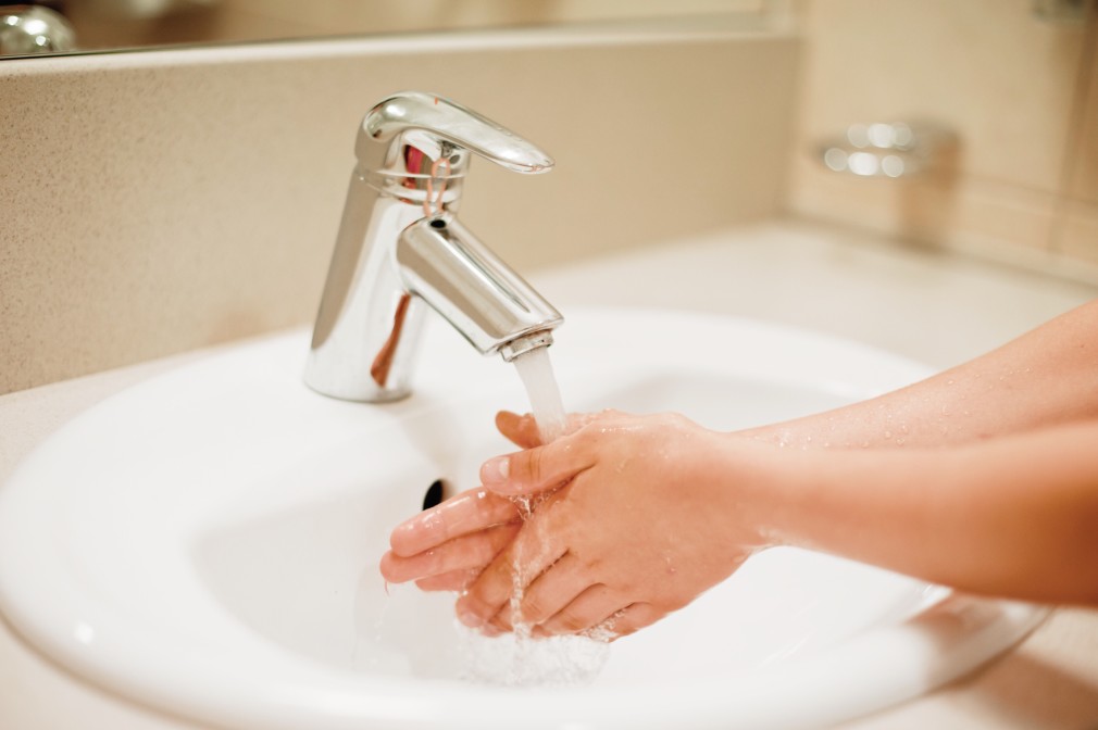 washing clean wash quarantine washing hands morning ritual personal hygiene coronavirus corona virus t LOnXn