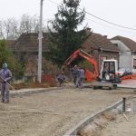 FOTO Na kružnom toku na Peskima traju radovi, novim projektima do sigurnosti na području Đurđevca