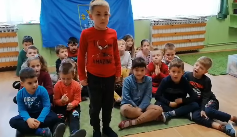 Vrtićarci iz Smiješka svojem gradu poslali najslađu video rođendansku čestitku