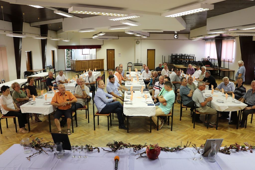 Skupstina vinogradari i vocari Fran Galovic