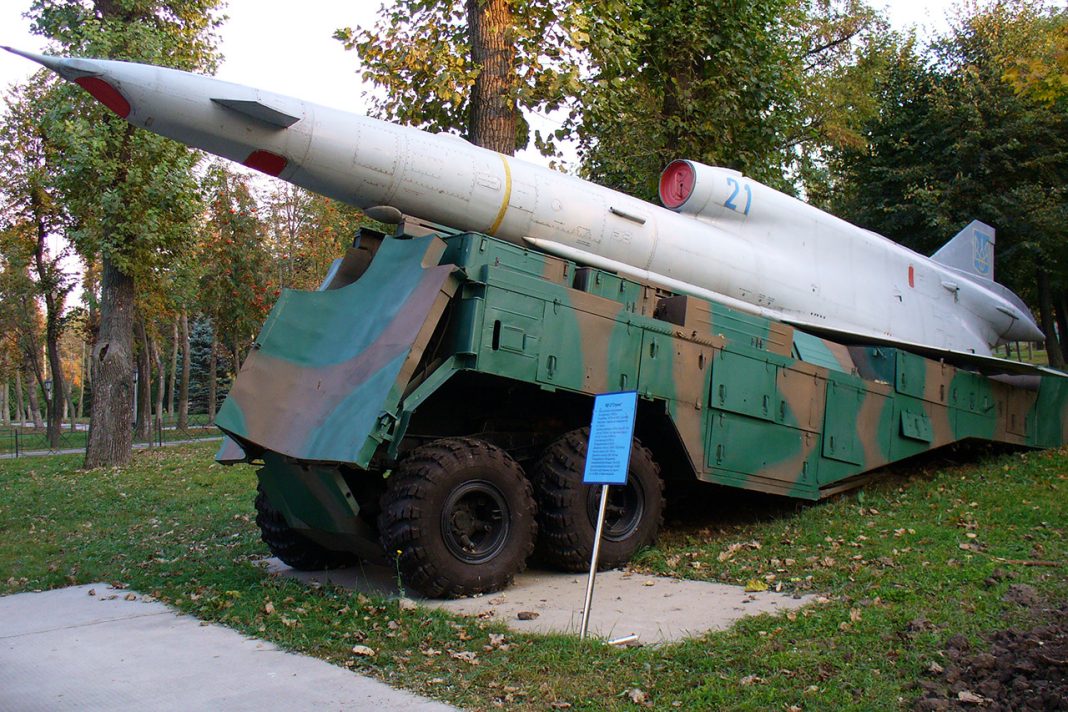 Tu-141