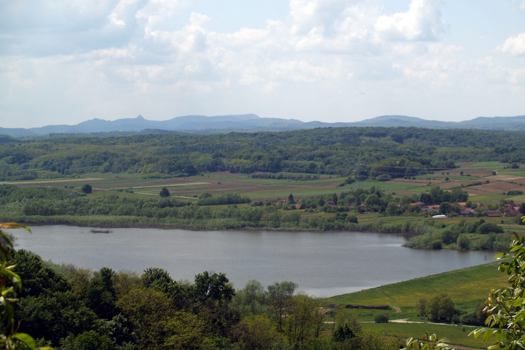 jezero rasinja