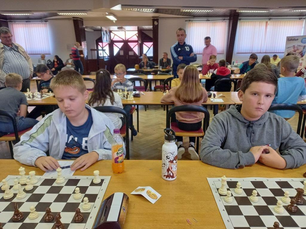 održan šahovksi turnir u starigradu