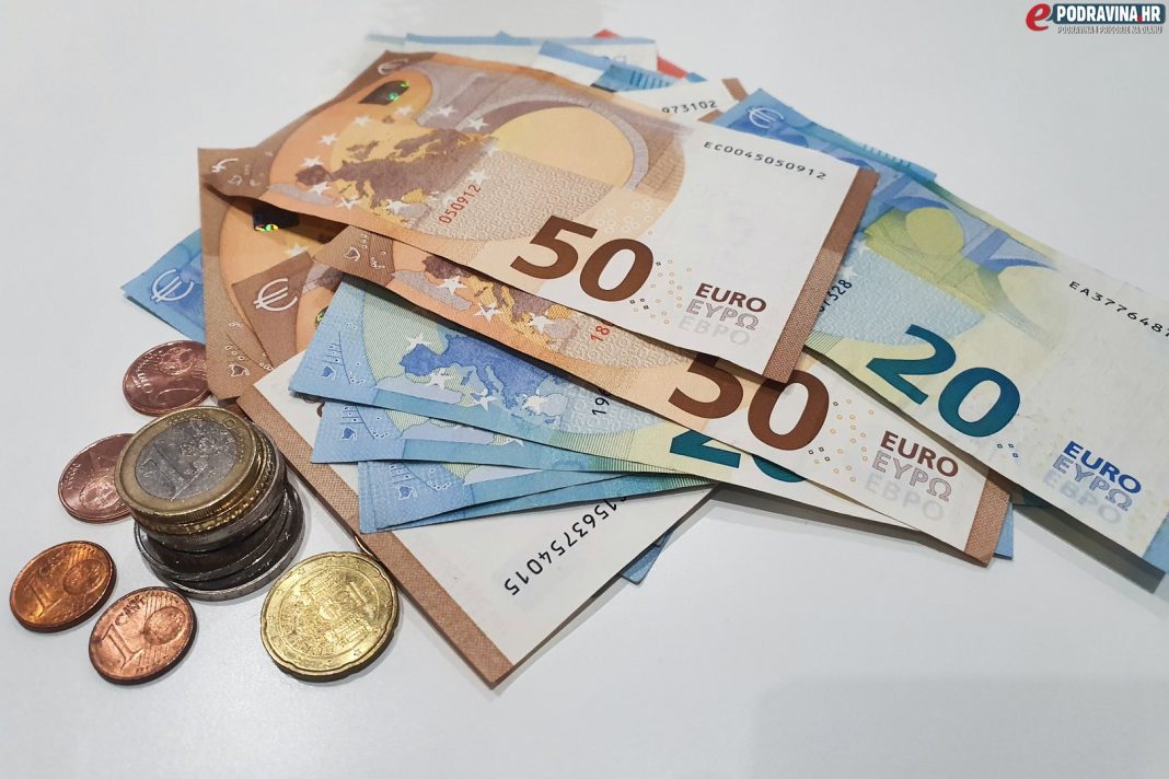 Euri, novac Povećanje mirovina