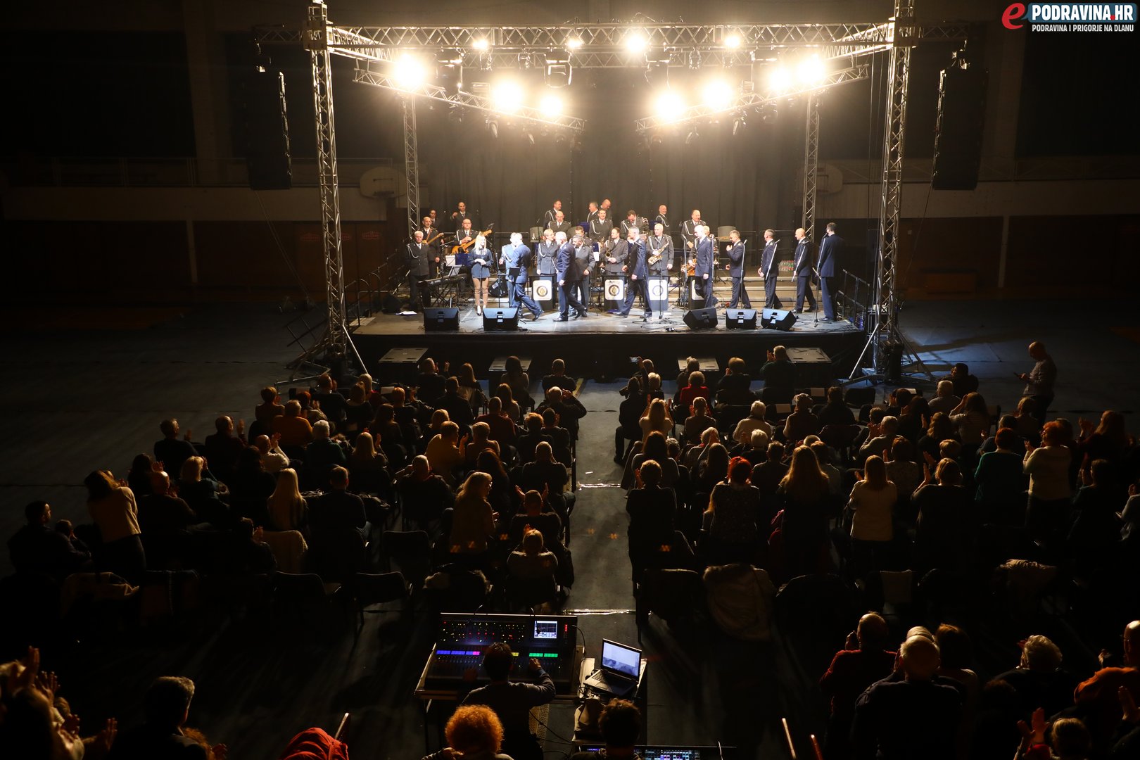 Koncert klape Sv. Jurja i Jazz orkestra HV-a u Koprivnici