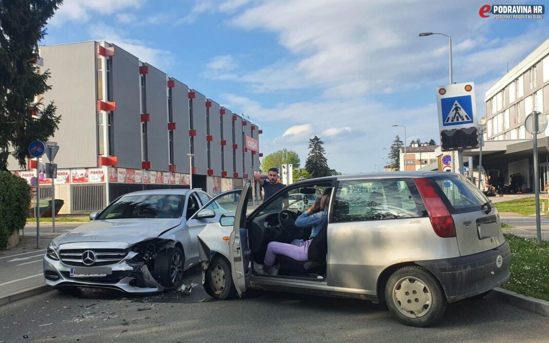 sudar, prometna nesreća, ulica hrvatske državnosti, mercedes